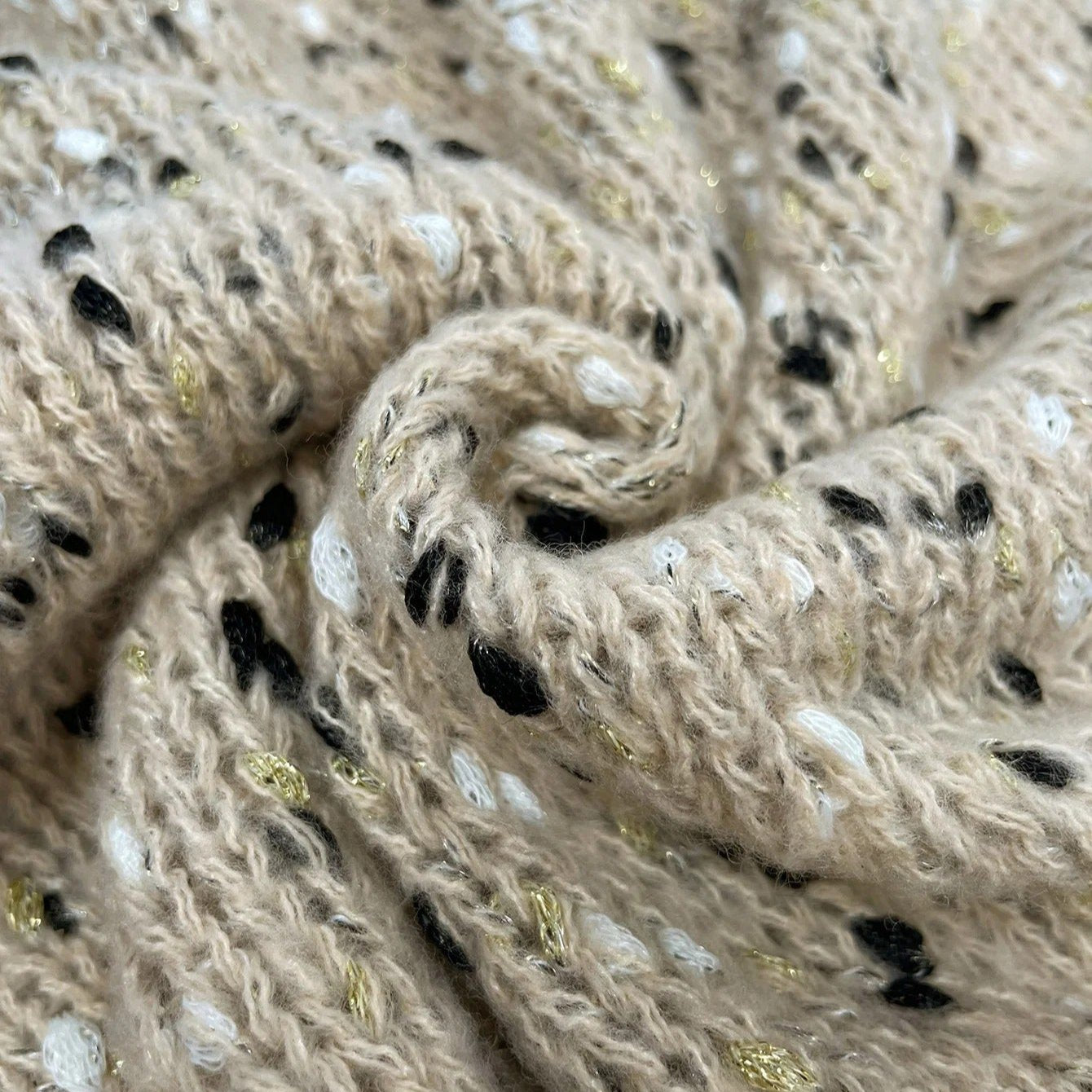 Damestrik Drop Shoulder Sweater