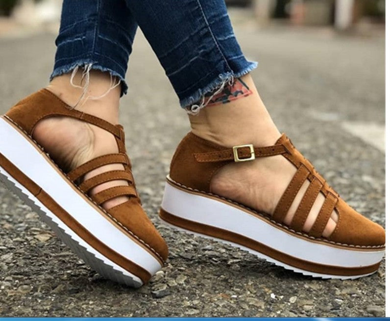 T-Strap Wedge Platform til kvinder