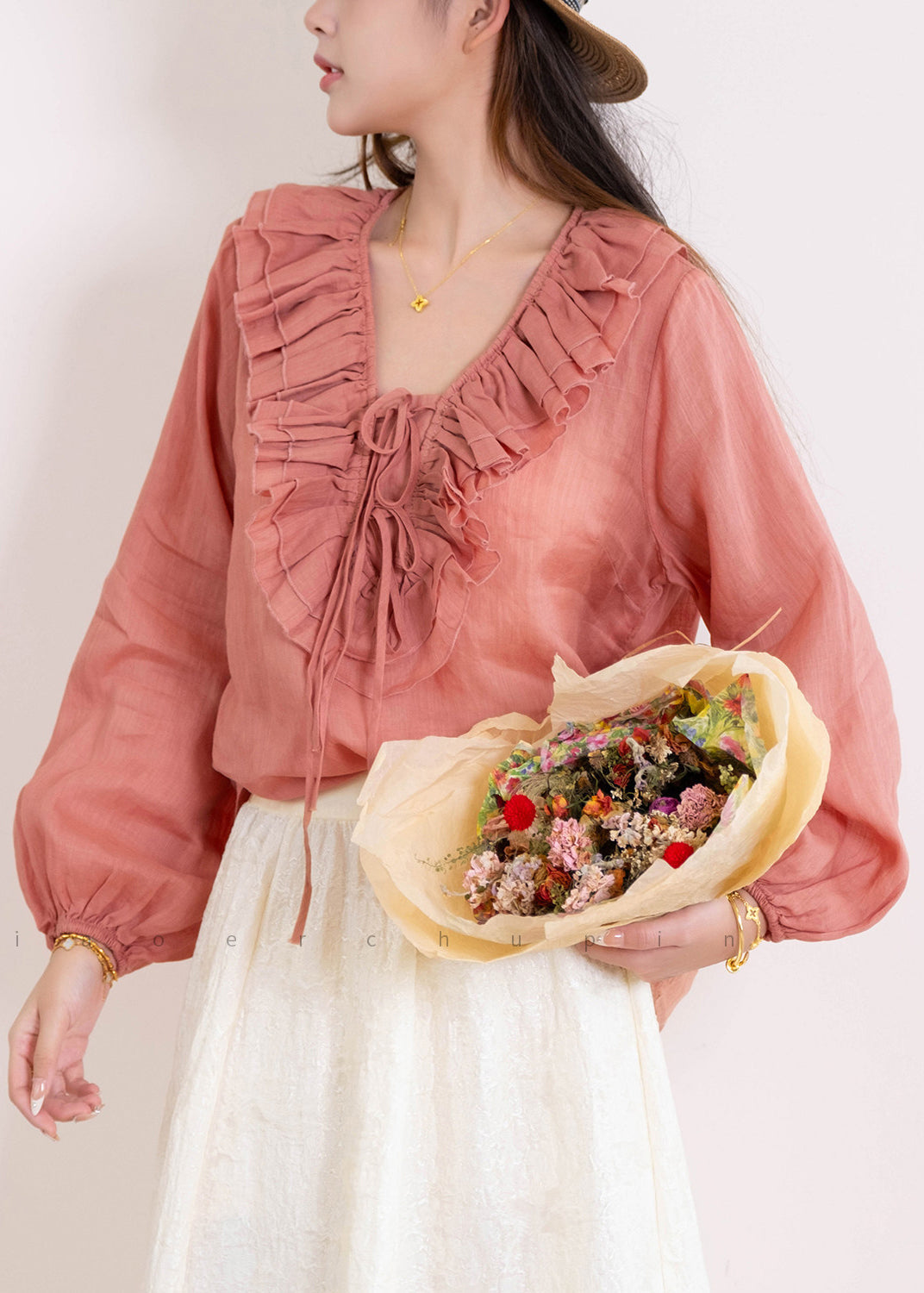 Dame Bluse Langærmet Med Flæser og Patchwork 3