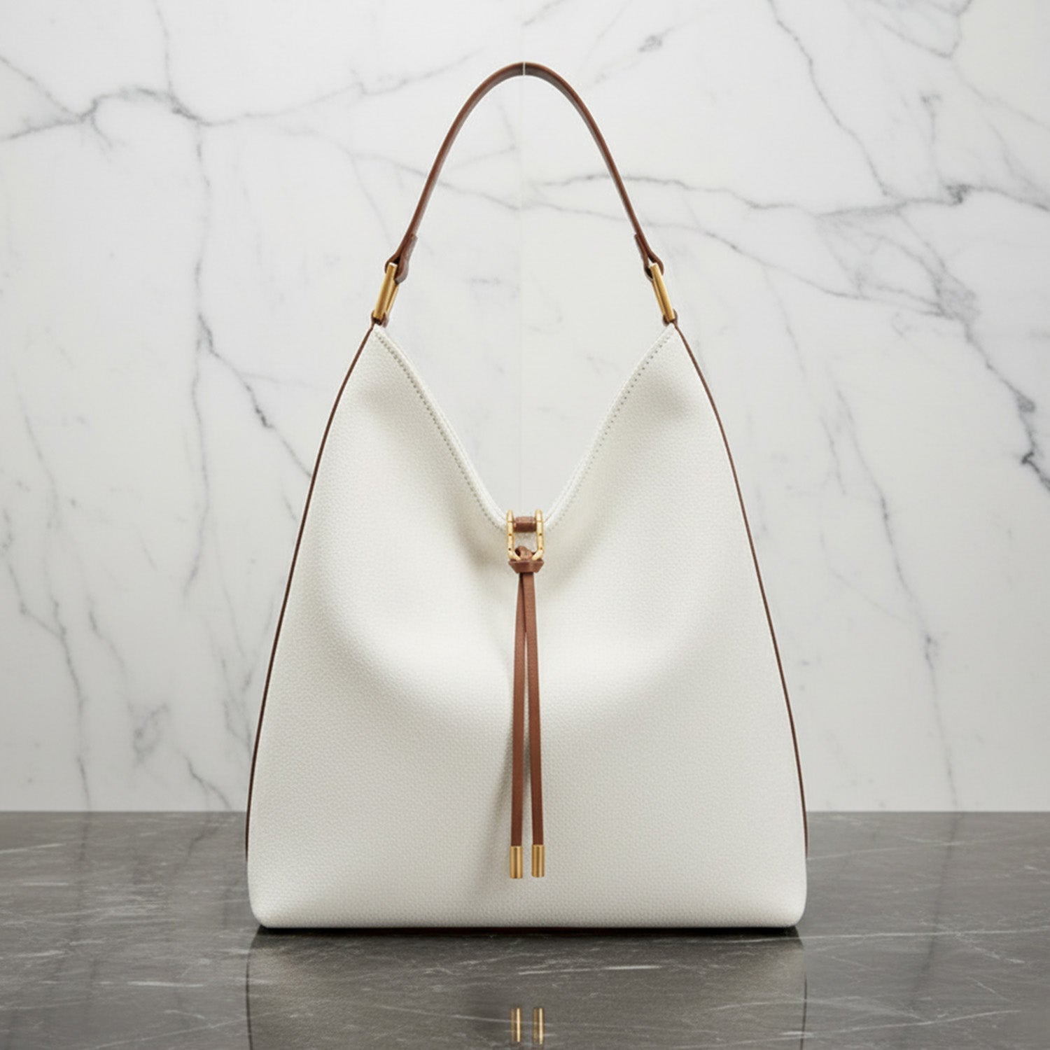 Kvinders Hobo Taske med Snøredetaljer Slouchy Design 5