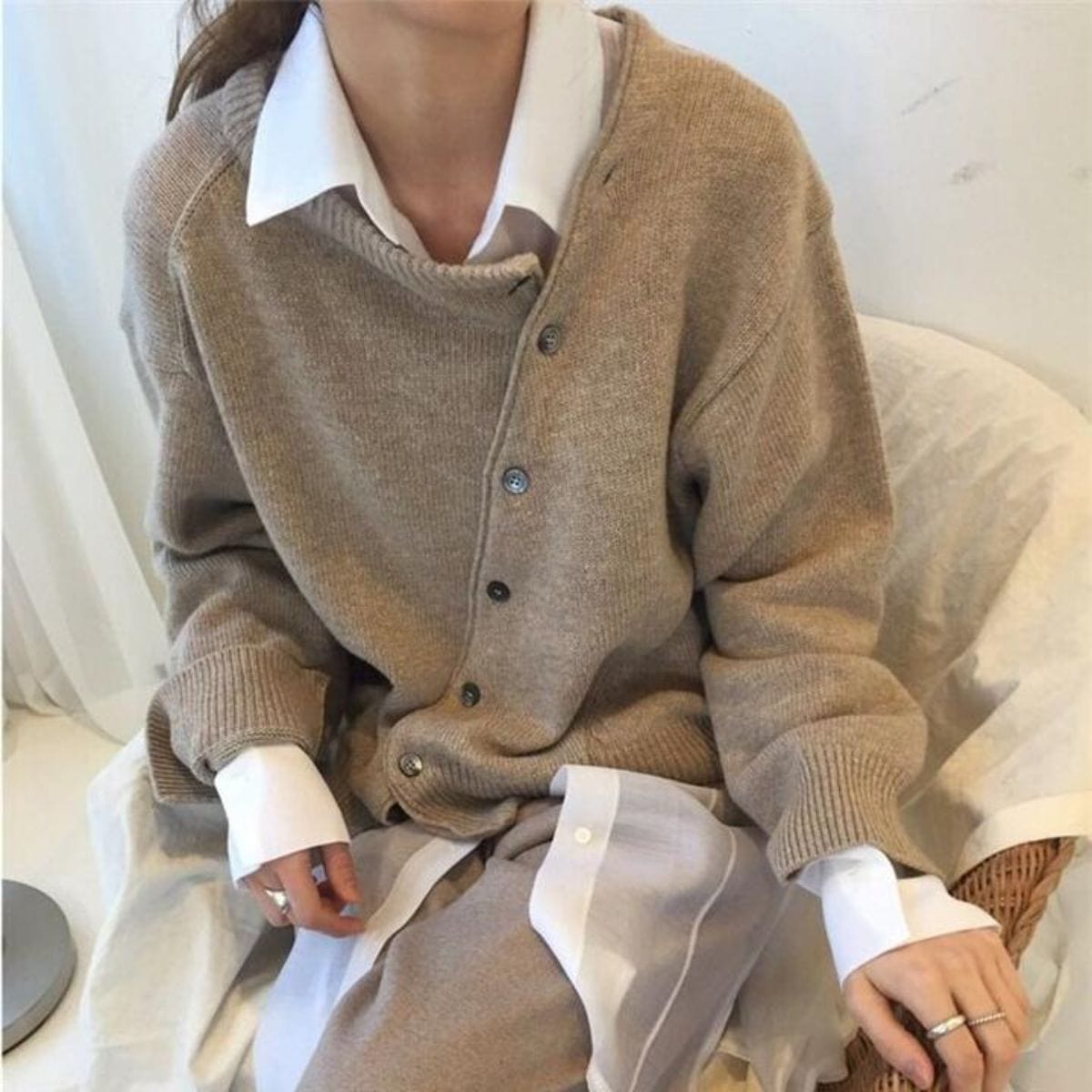 Kvinders Kashmir Cardigan med Asymmetrisk Knappedetaljer 2