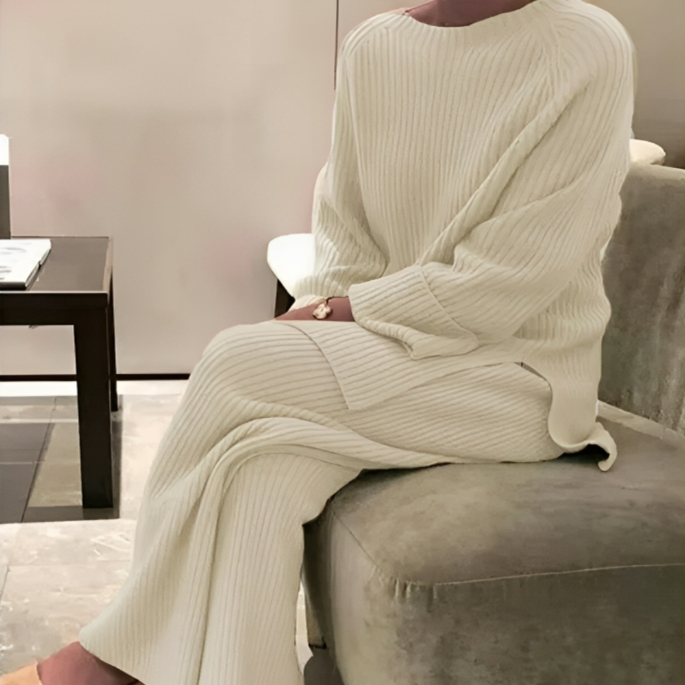 Kvinders Loungewear Sæt i Varmt Design 1