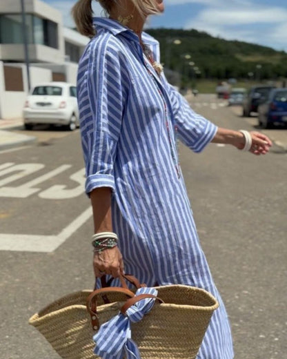 Kvinders Sommerkjole Med Stribet Design 2