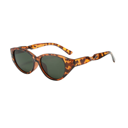 Kvinders Vintage-inspirerede Solbriller med Cat-Eye Design 9