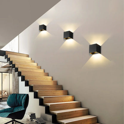 Moderne Væglampe med Bevægelsessensor Kubedesign 1