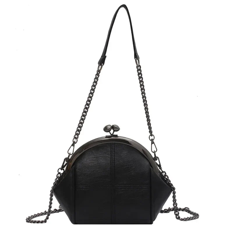 Dame Crossbody Taske med Kædedetaljer PU-Læder Kompakt Design 1