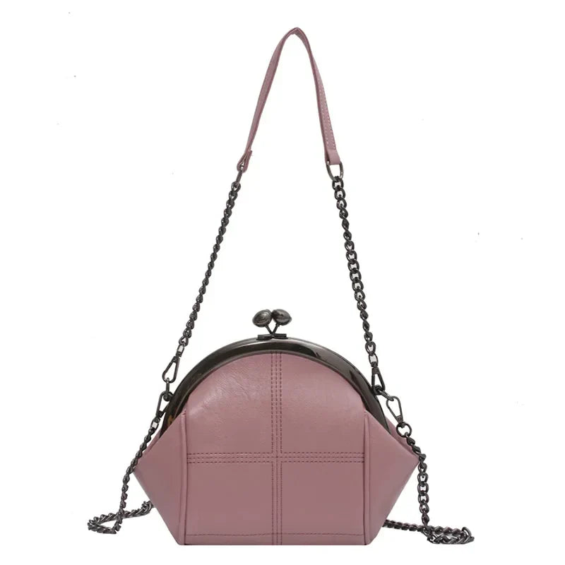 Dame Crossbody Taske med Kædedetaljer PU-Læder Kompakt Design 4