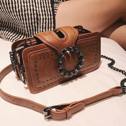 Kvinders Crossbody Taske med Vintage Spænde og Tidløst Design 1
