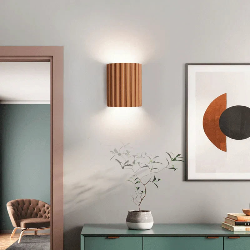Væglampe i moderne design med nordisk minimalisme 1