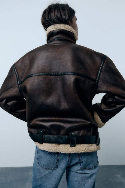Varm Vinterjakke Dame med Revers i Vandafvisende Materiale 3