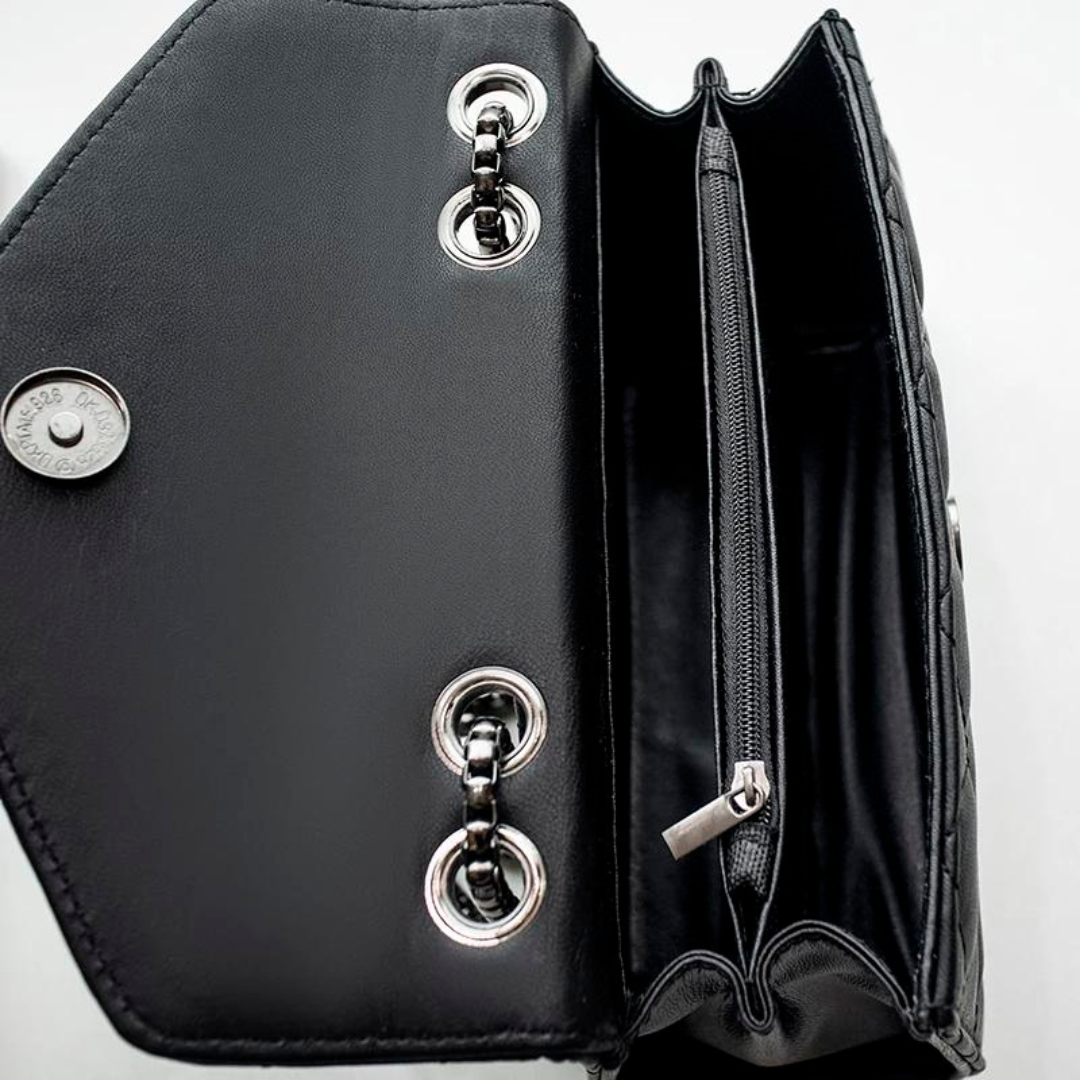 Luksus quiltet crossbody-taske med kvast