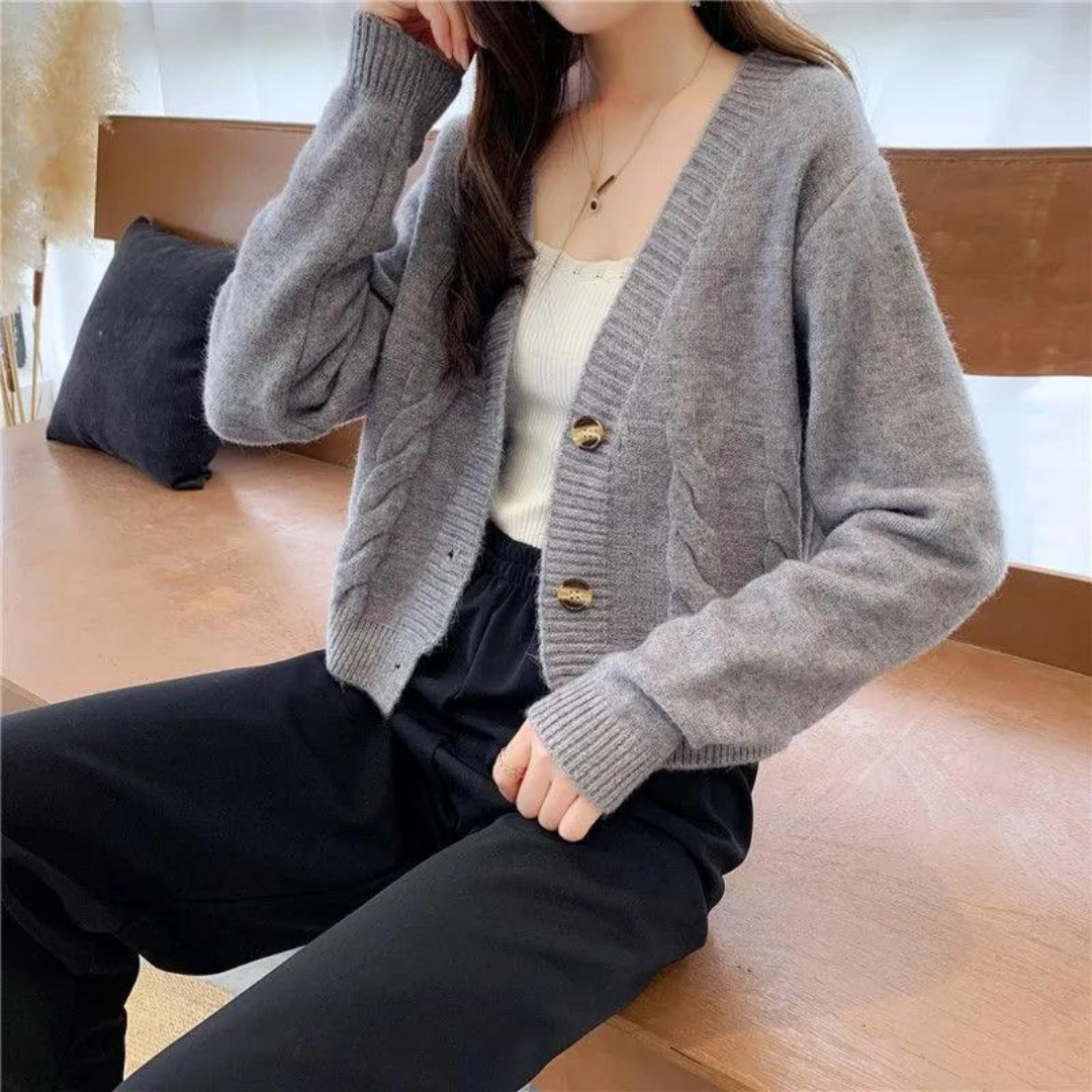 Kabelstrikket cardigan til kvinder