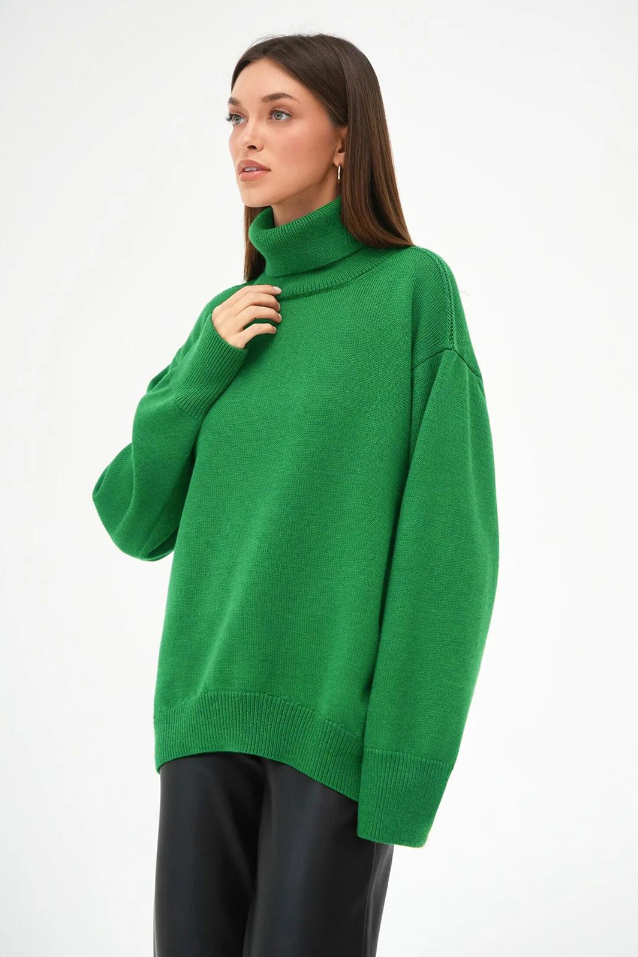 Højhalset striktrøje til kvinder