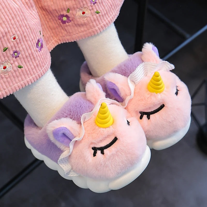 Unicorn plys-tøfler til børn