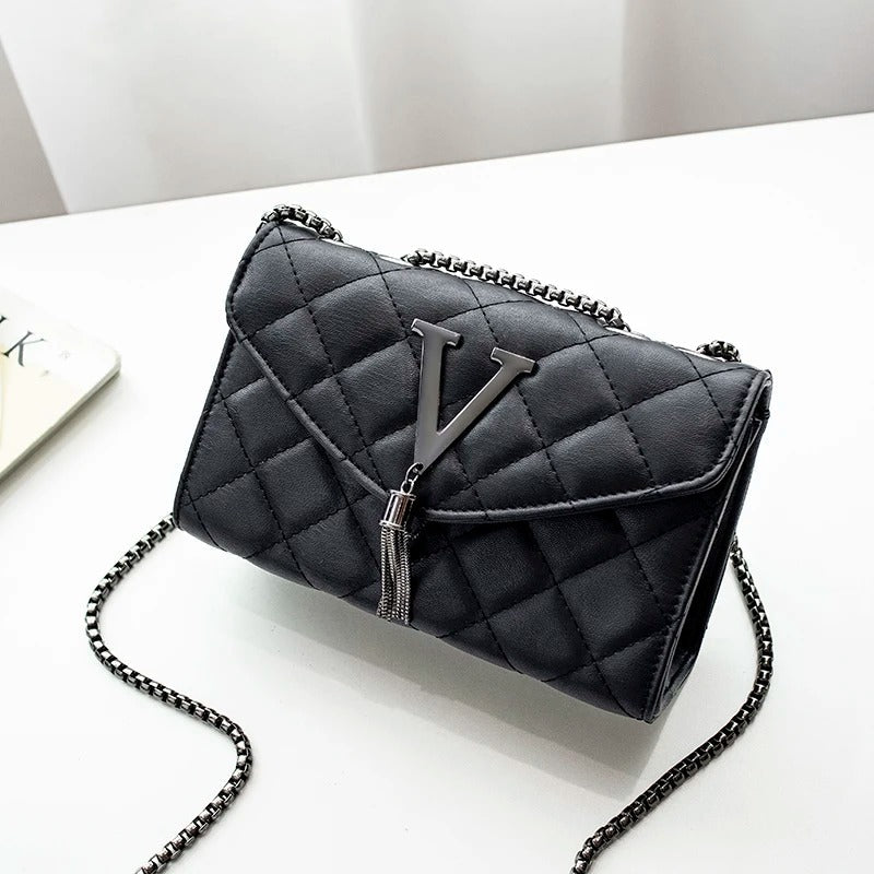 Luksus quiltet crossbody-taske med kvast