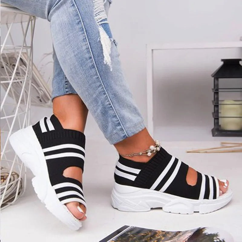 Wedge-sandaler med åben tå til kvinder