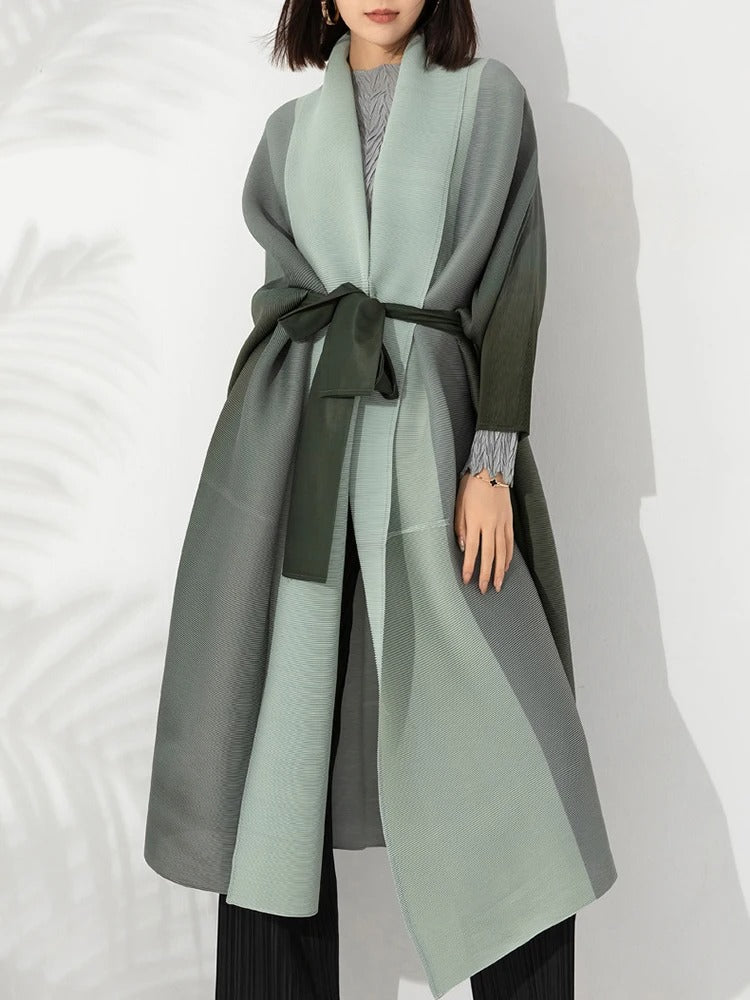 Plisseret trenchcoat med gradient til kvinder