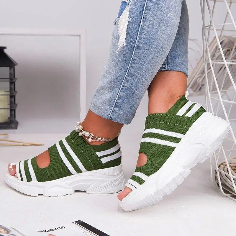 Wedge-sandaler med åben tå til kvinder
