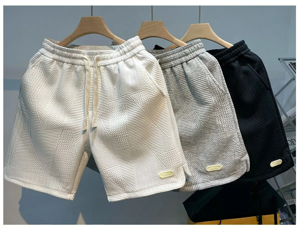 Sportsshorts med bølgemønster til mænd