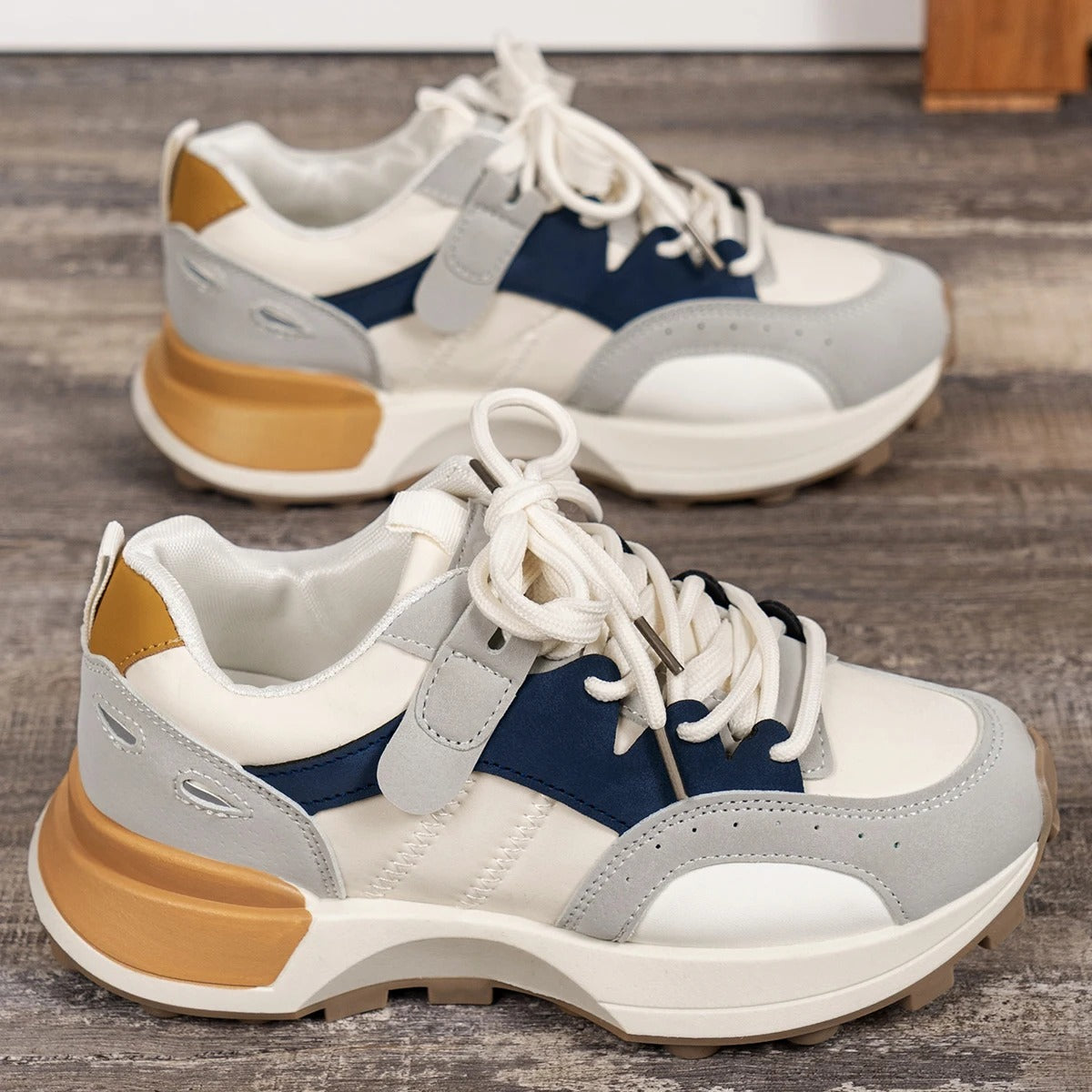 Sneakers med tyk sål til kvinder